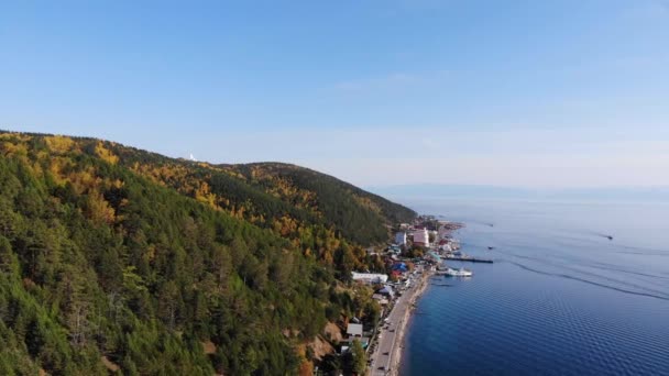 Lago Baikal Otoño Pueblo Listvyanka Vista Aérea — Vídeo de stock