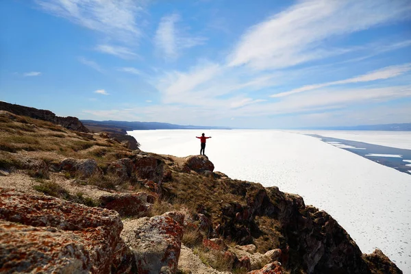 Lake Baikal Spring Girl Stands Rock Looks Endless Expanses Lake — Stock Photo, Image