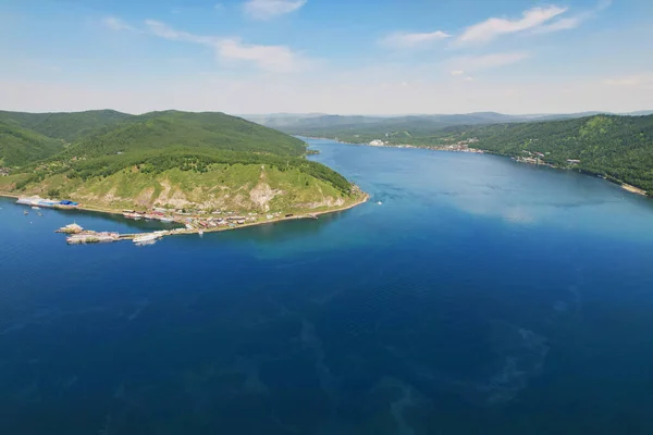 Vista Aérea Porto Baikal Nascente Rio Angara Lago Baikal Verão — Fotografia de Stock