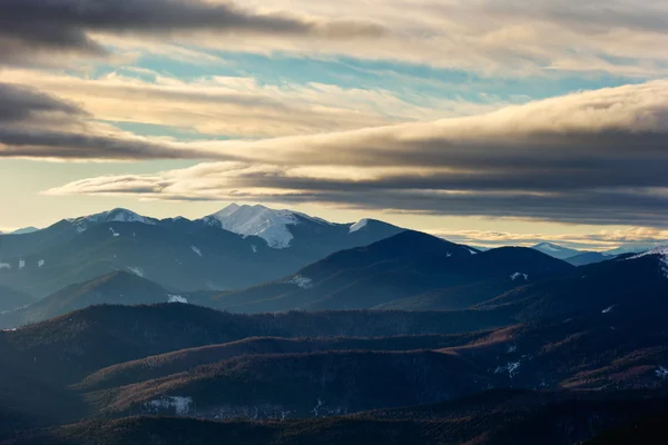 冬の山 — ストック写真