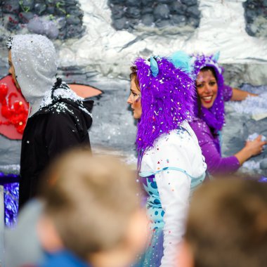 İçerik, 14st Şubat 2016: Selestat, Fransa: karnaval ve par