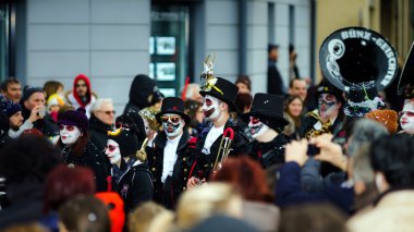 İçerik, 14st Şubat 2016: Selestat, Fransa: karnaval ve par