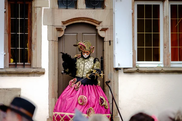 Editoriale, 6 marzo 2016: Rosheim, Francia: Maschera di Carnevale Veneziano — Foto Stock