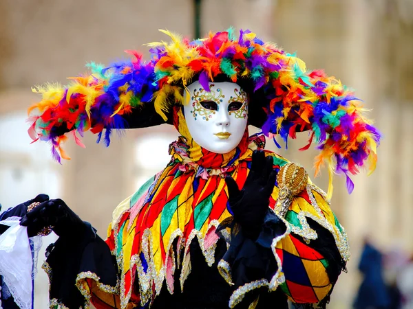 İçerik, 6 Mart 2016: Rosheim, Fransa: Venedik karnaval maskesi — Stok fotoğraf