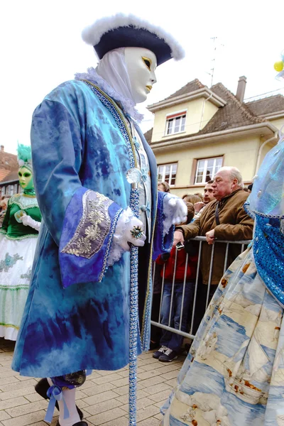 Editorial, 6 mars 2016 : Rosheim, France : Masque de carnaval vénitien — Photo