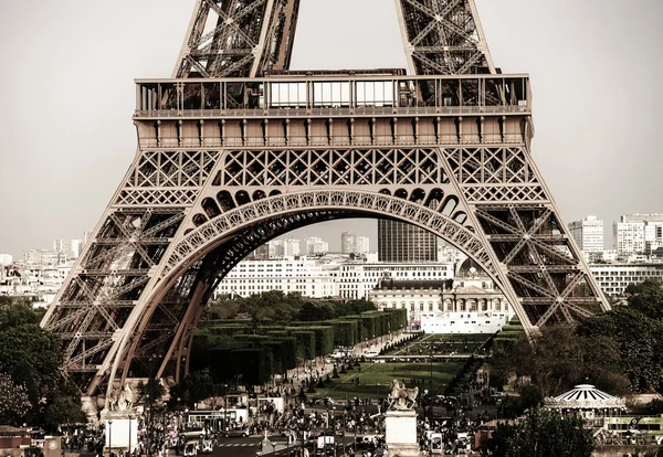 Editorial, 13 de maio de 2016: Paris, França. Torre Eiffel pôr do sol vie — Fotografia de Stock