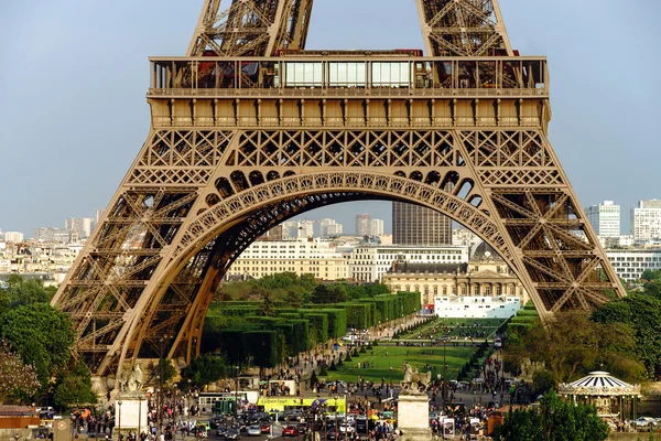 Editorial, 13 de maio de 2016: Paris, França. Torre Eiffel pôr do sol vie — Fotografia de Stock