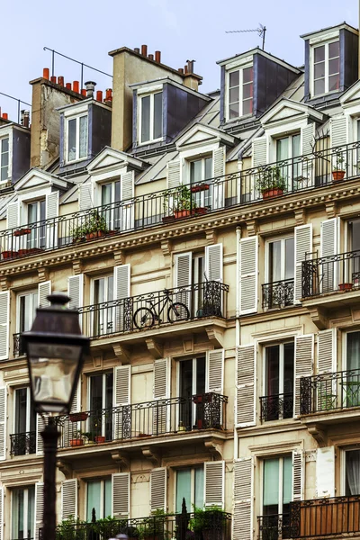 Paris roofs panoramic overview at summer day — Stock Photo, Image