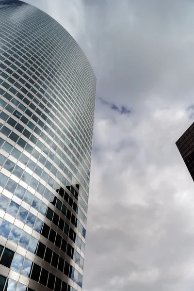 La Defense Europa zakencentrum in Parijs, Frankrijk. — Stockfoto