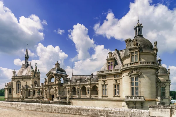 Chantilly kasteel bekijken, Il-de-France, regio Parijs — Stockfoto