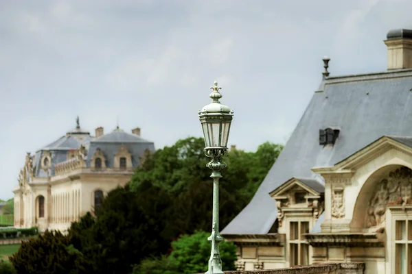 Вид на замок Шантийи, Иль-де-Франс, район Парижа — стоковое фото