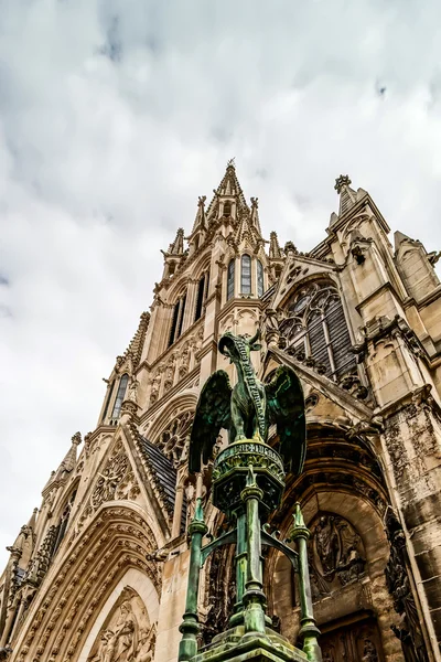 Hermosa iglesia catedral en Nancy, Francia —  Fotos de Stock