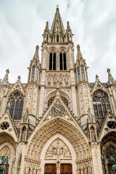 Krásná katedrála kostel v Nancy, Francie — Stock fotografie