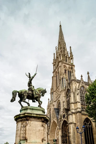 Hermosa iglesia catedral en Nancy, Francia —  Fotos de Stock