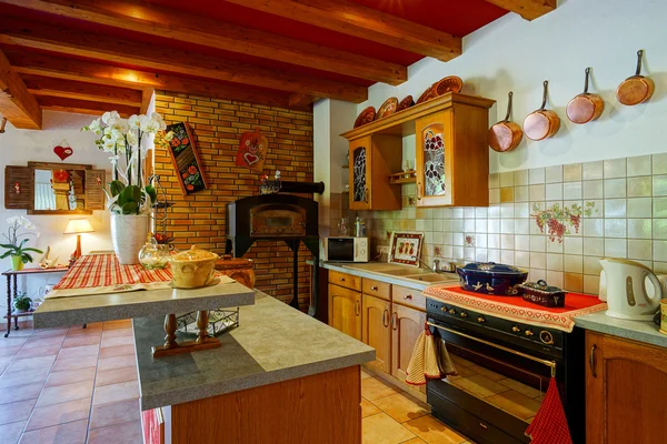 Casa de campo interior confortável em estilo alsacien — Fotografia de Stock