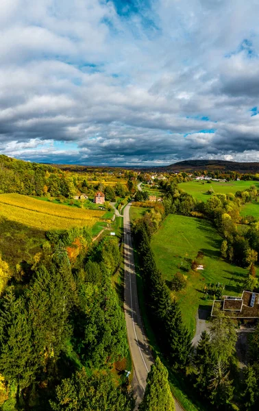 Drone Ergue Acima Vale Multicolorido Nos Vosges Amarelo Laranja Coroas — Fotografia de Stock