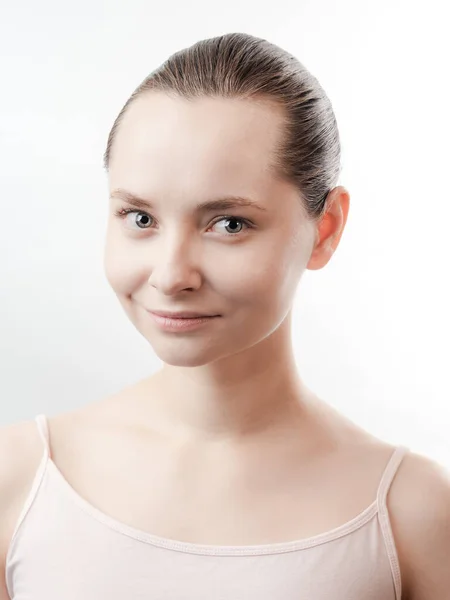 Schöne Junge Frau Mit Sauberer Frischer Haut Schaut Weg Gesichtsbehandlung — Stockfoto