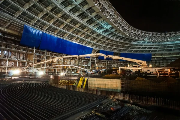 Gran construcción de estadio deportivo — Foto de Stock