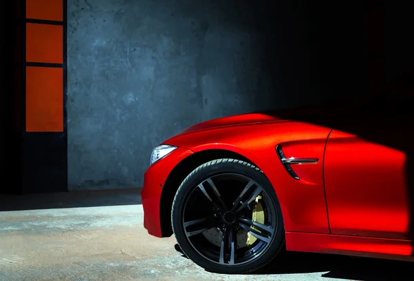 Vista de coche rojo de lujo — Foto de Stock