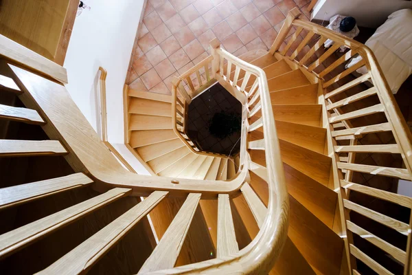 Beautiful wooden spiral staircase — Stock Photo, Image