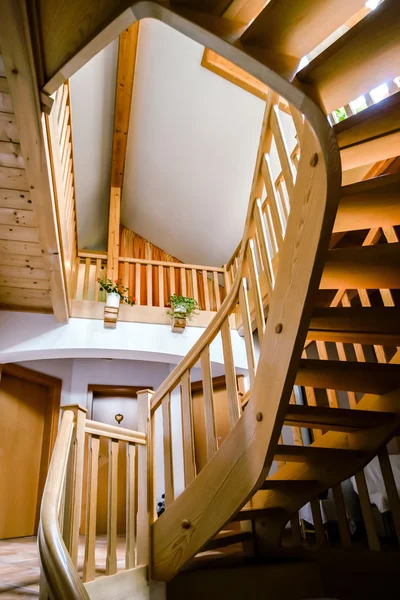 Beautiful wooden spiral staircase — Stock Photo, Image