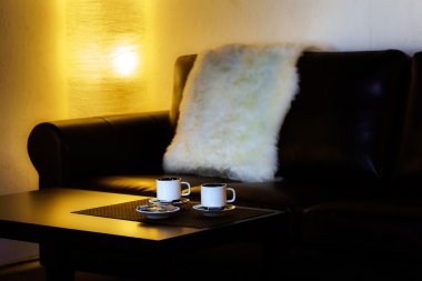 Kahve masada iki kişilik