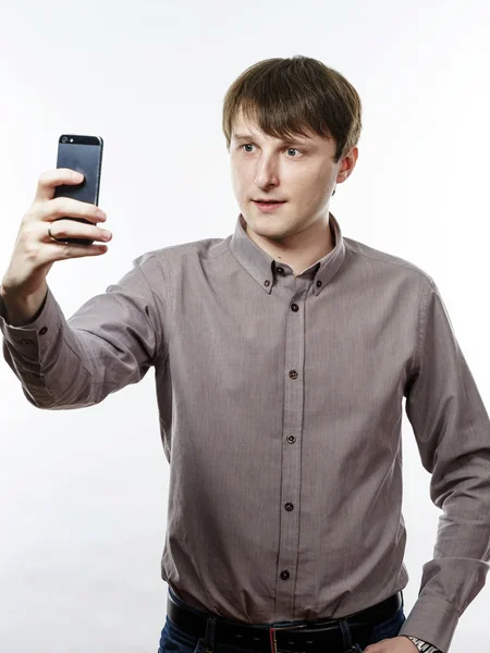 Young caucasian man making selfie photo — Stock Photo, Image