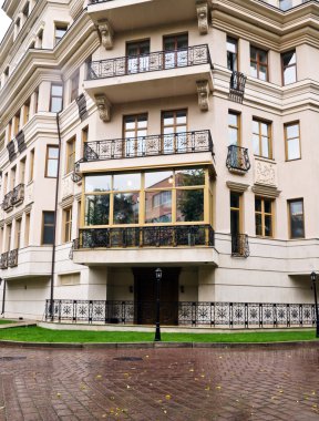 Şehir evde cam yeni fiberglas balkon