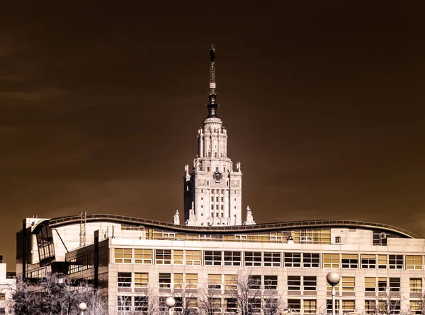Universitetet i Moskva Ryssland - utbildning arkitekturen bakgrund — Stockfoto