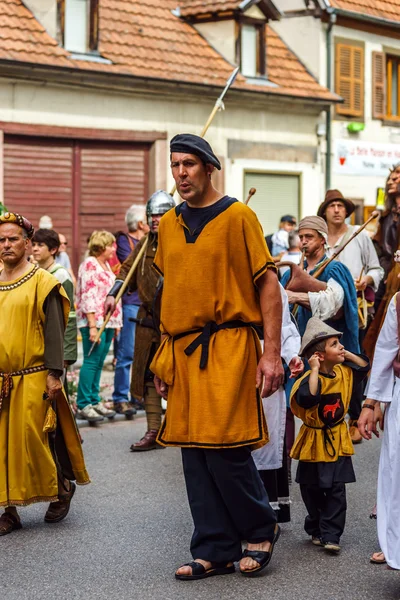 Editorial, 14 июня 2015: Chatenois, France: Fete des Remparts d — стоковое фото