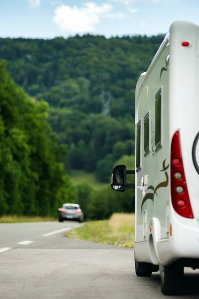 Touristic caravan staying on the road — Stock Photo, Image