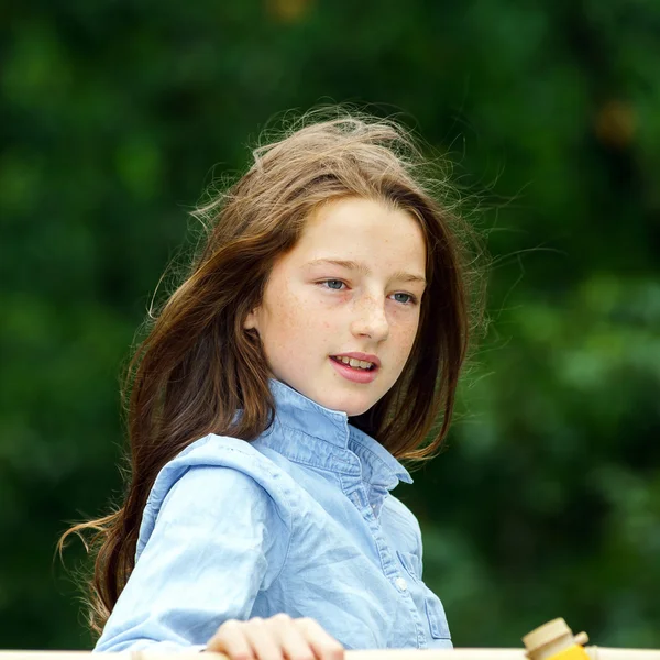 Moving into adulthood. Outdoor portrait of teenage girl. — Stock Photo, Image