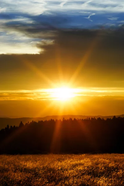 Nádherný západ slunce panoramatický pohled, Alsasko — Stock fotografie