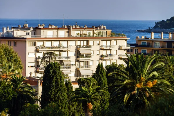 Touristic apartments in Menton, Cote d Azur, sunny resort — Stock Photo, Image