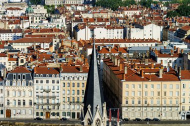 Lyon şehri kuş-fly görünümü tepeden