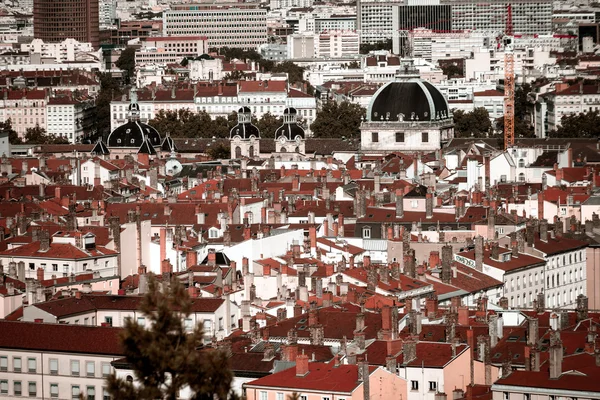 Lione città bird-fly vista dalla collina — Foto Stock