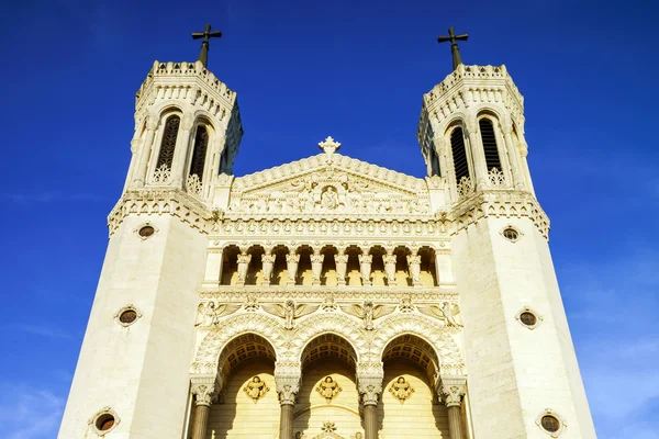 Basilique Notre-Dame de Fourviere i Lyon, Frankrike — Stockfoto