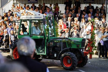 Editorial, 4 October 2015: Barr, France: Fete des Vendanges