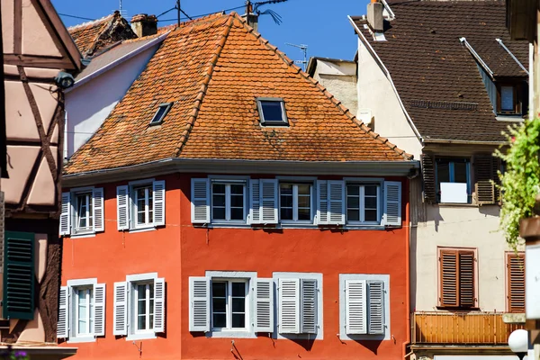 Tipica casa di città tradizionale alsacien — Foto Stock