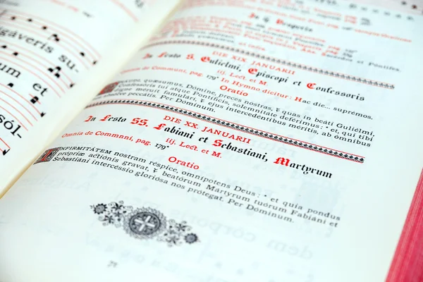 Vintage psalm book with chorus notes — Stock Photo, Image