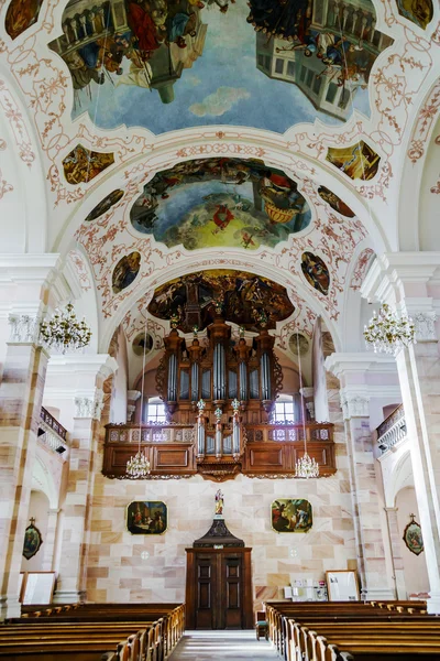 Editorial, 22 diciembre 2015: Francia: Ebersmunster Abbey Cathedral majestic interior — Foto de Stock
