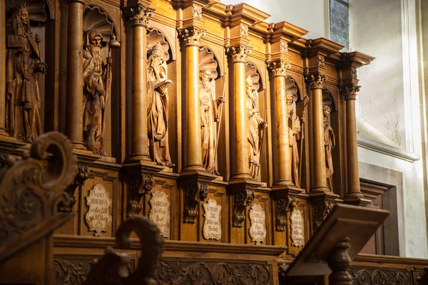 İçerik, 22 Aralık 2015: Fransa: Ebersmunster Abbey Katedrali görkemli iç — Stok fotoğraf