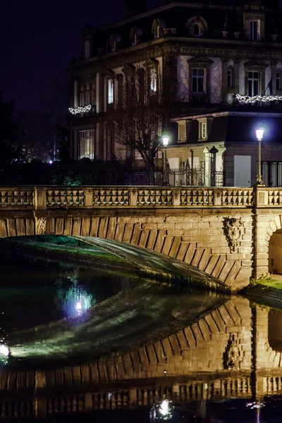 Ночной вид на Страсбург, Франция — стоковое фото