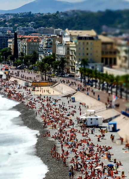 Playa de verano en Niza, vista general desde el punto más alto —  Fotos de Stock