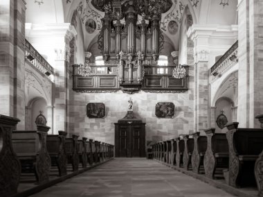 Tilt-shift perspektif görünüm kilisede