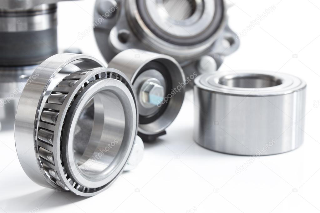 Photo composition which consists of a diverse group of bearings and rollers for industrial use