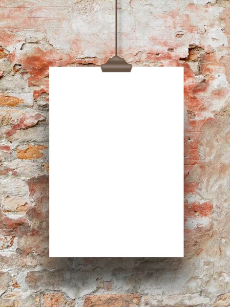 Verticale frame met clip op de muur — Stockfoto