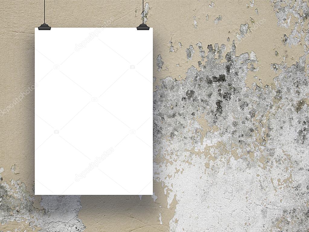 Single hanged frame with clips on the left on brown scratched plaster