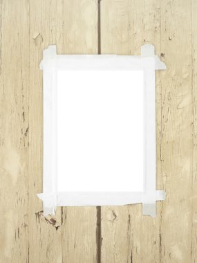 Tek kare kahverengi ahşap kurullarında bandı ile