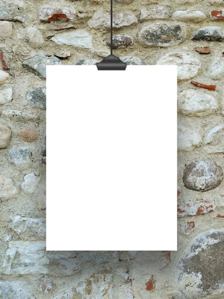 Marco vertical con clip en la pared de piedra medieval marrón claro — Foto de Stock